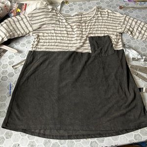 Potters Pot Small 3/4 Sleeve Striped Pocket T Blouse